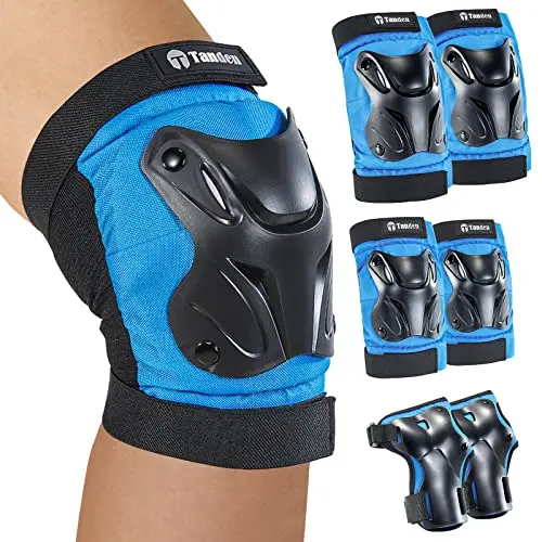 Tanden skating protective gear set for adults in blue with wrist guards